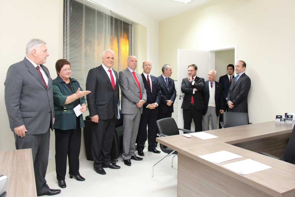 30_17848_55486635a8ed0