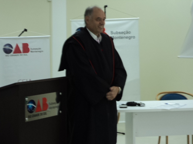 30_18305_557b025345be1