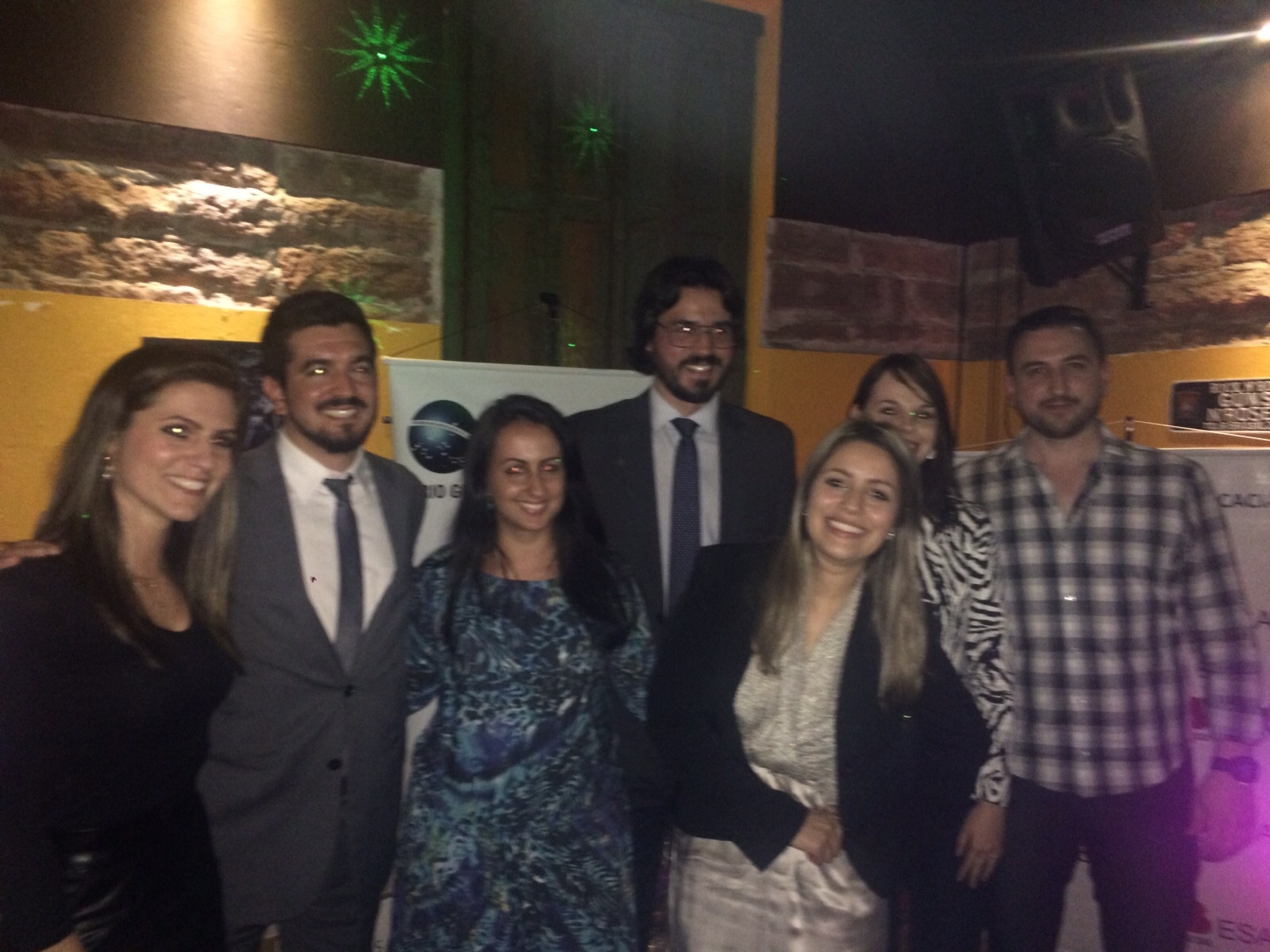 30_19853_564df6899f8d3