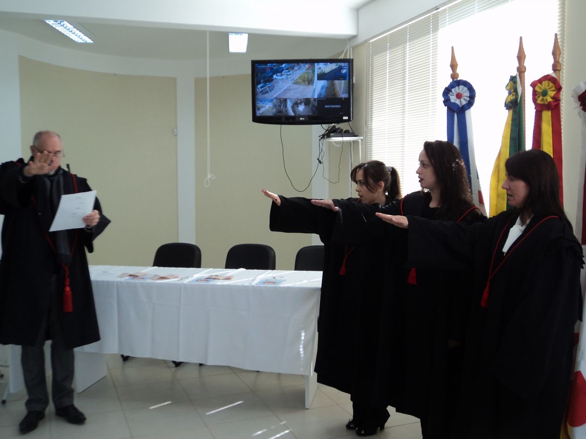 30_27554_5b1e7bc8b3b70