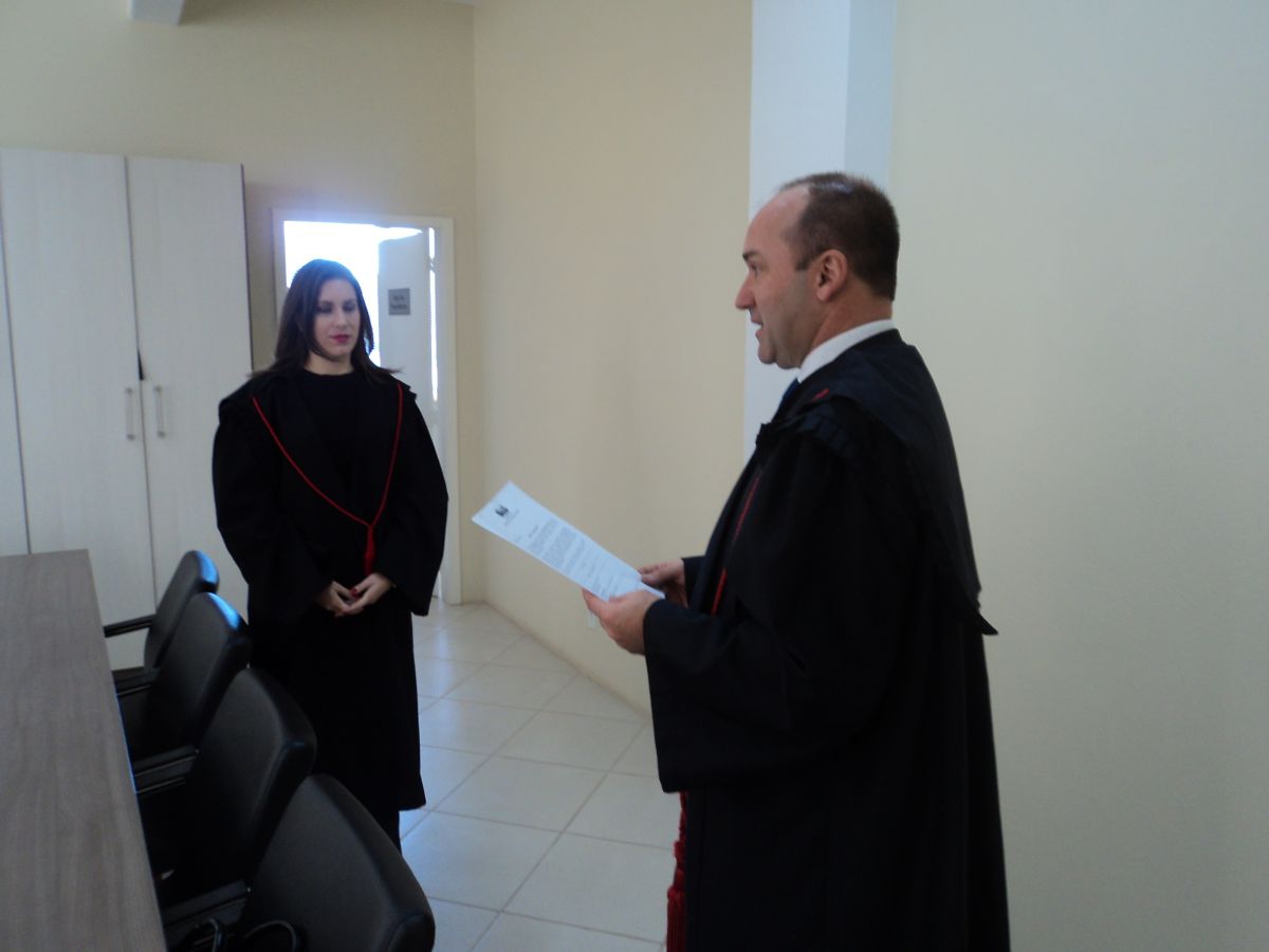 30_27655_5b2d3f95814b0