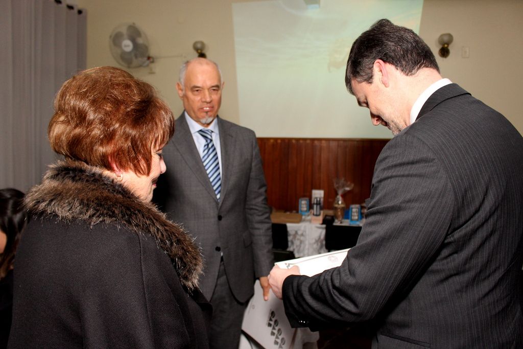 30_28083_5b77206e2f4ab