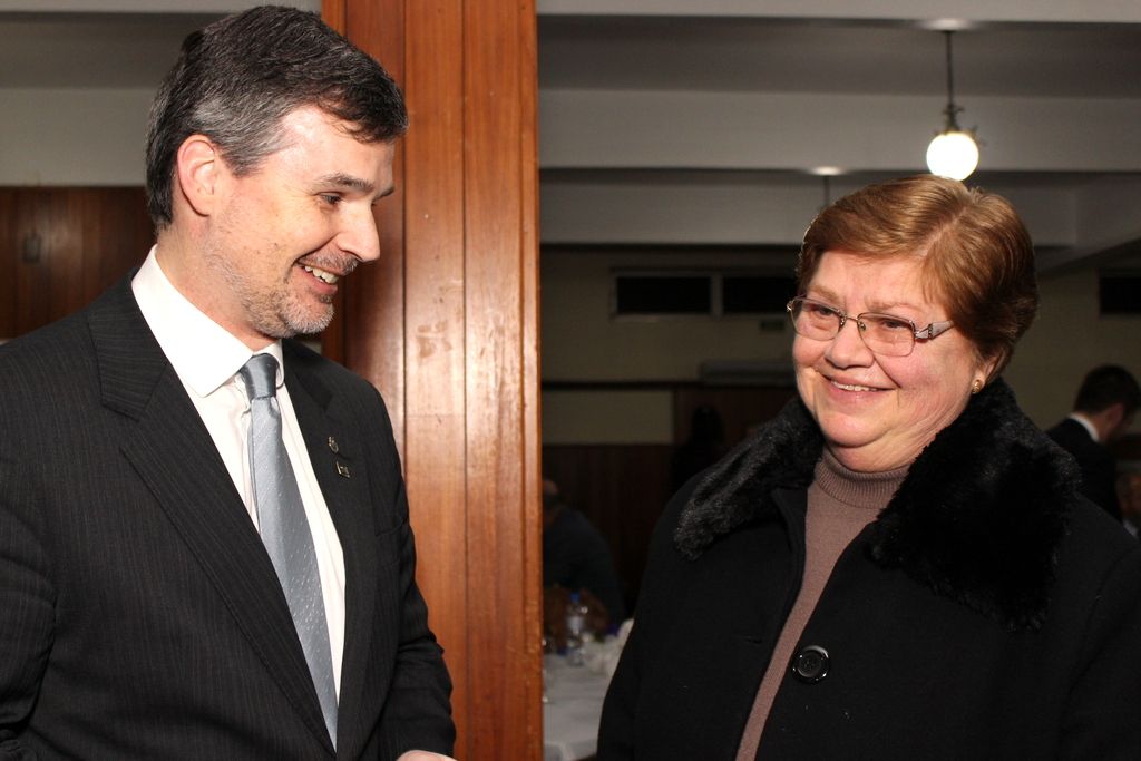 30_28083_5b77207ea0bf1