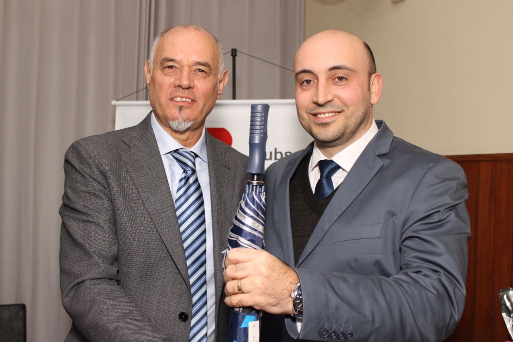 30_28083_5b77208683c13