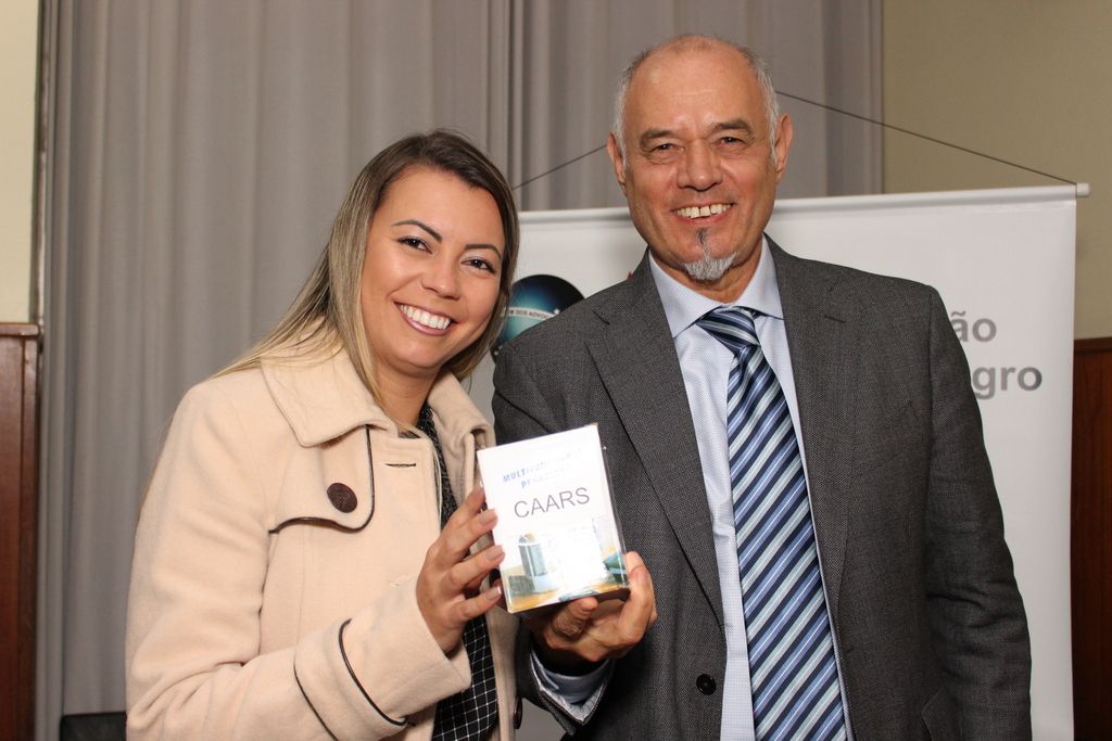 30_28083_5b77208724e2f