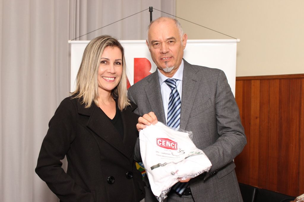 30_28083_5b772088843e6