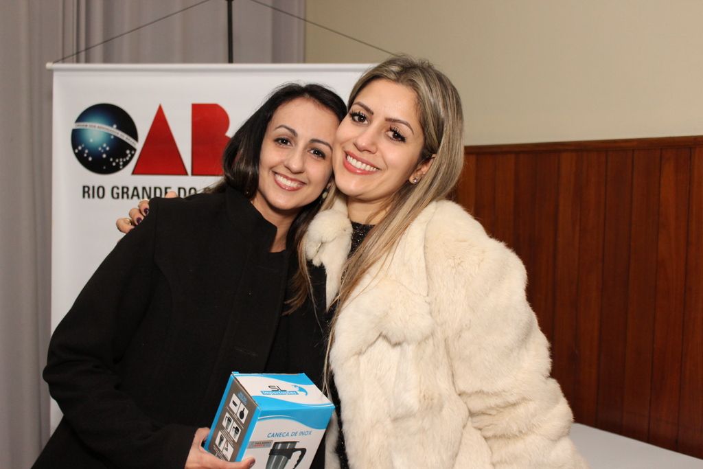 30_28083_5b77208c3b577