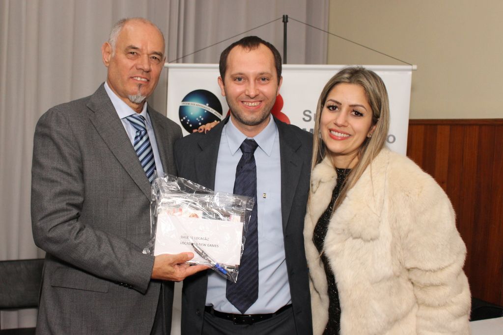 30_28083_5b77208e82e97