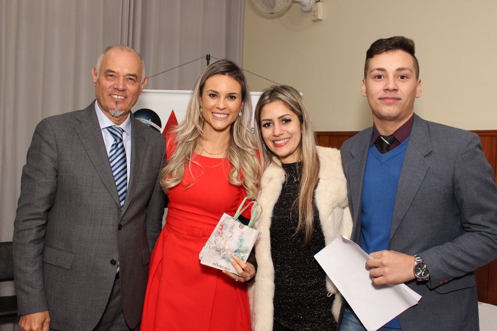 30_28083_5b7720922168d