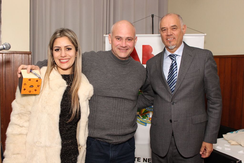 30_28083_5b77209245159