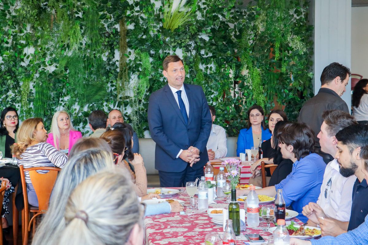 30_63179_64db92a0f416c