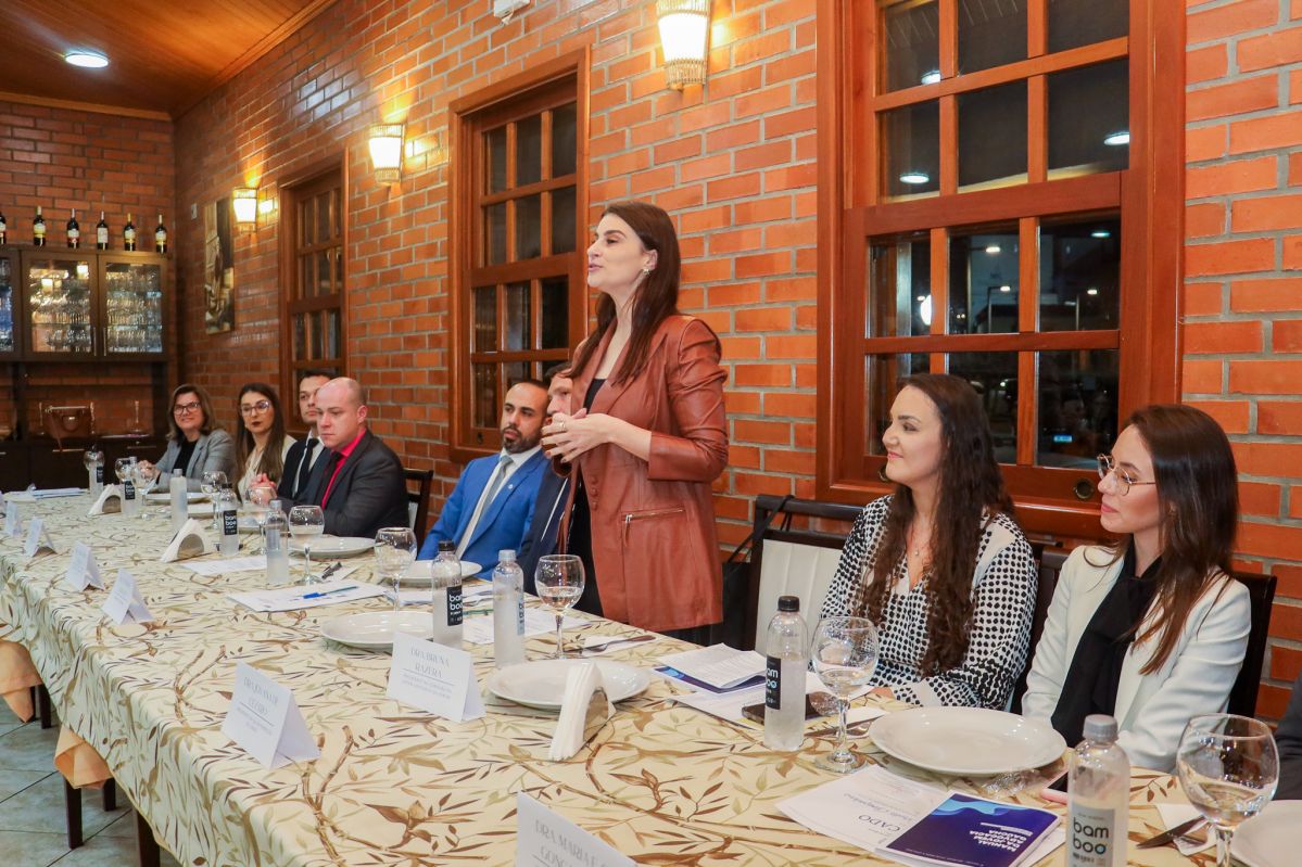 30_63179_64db9311b1344