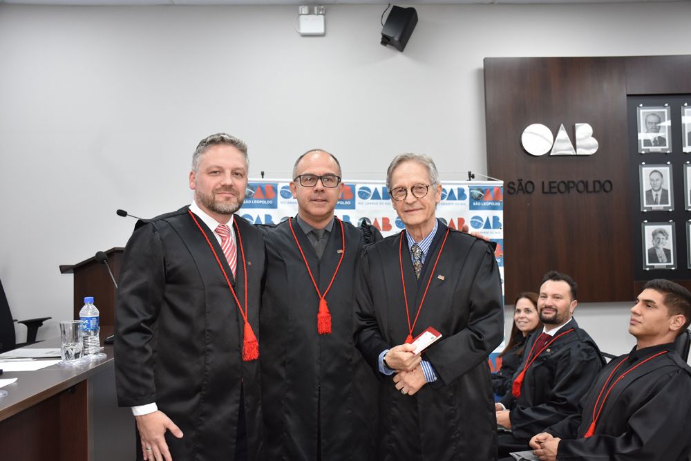 30_65637_690d00994645f