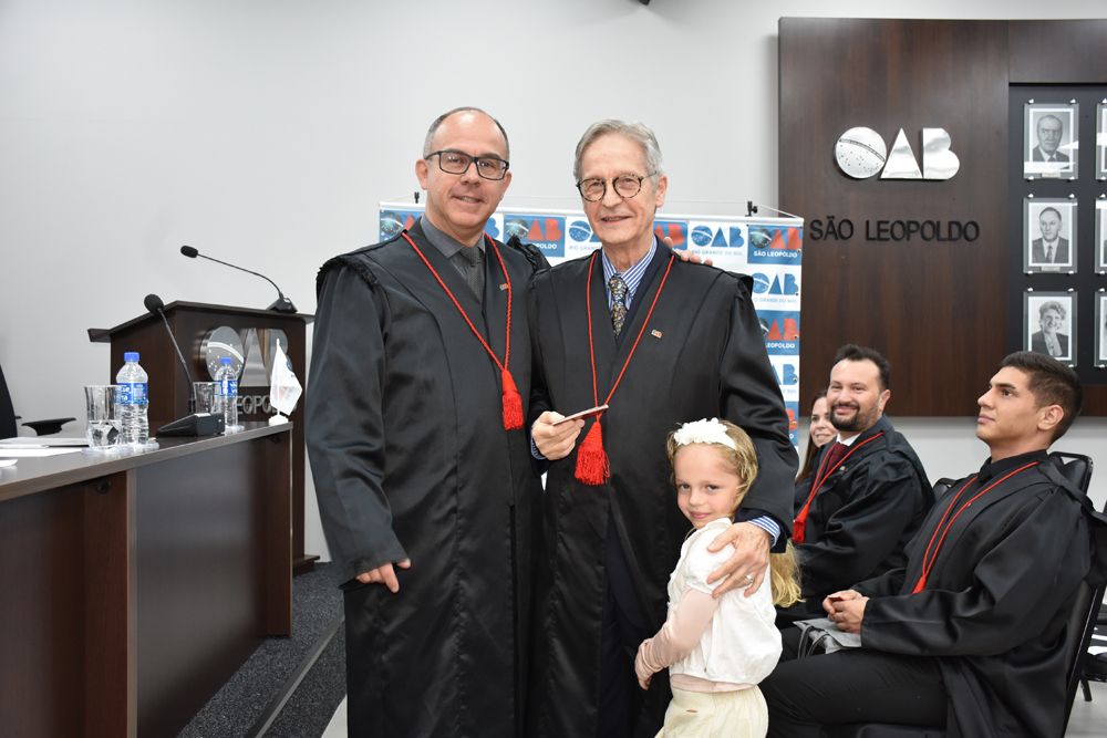 30_65637_690d00995b67d