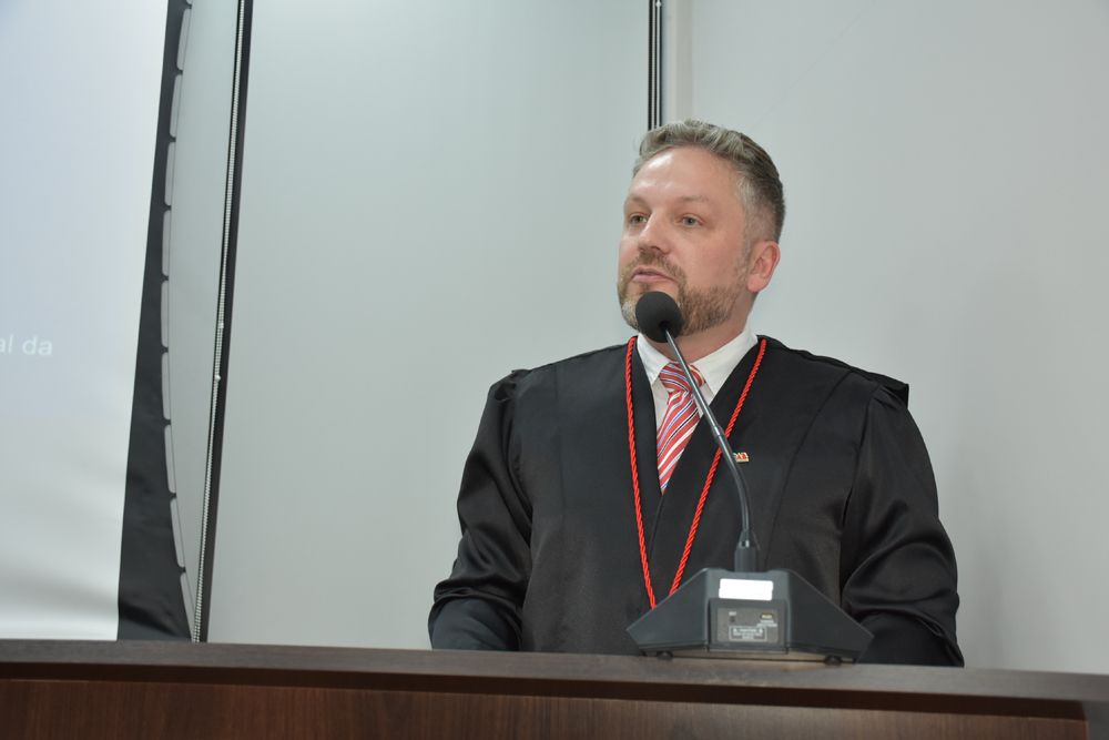 30_65637_690d00b7425ee