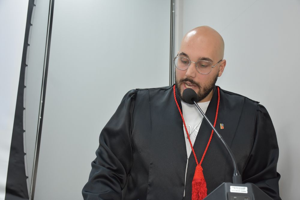 30_65637_690d00b76b6cb