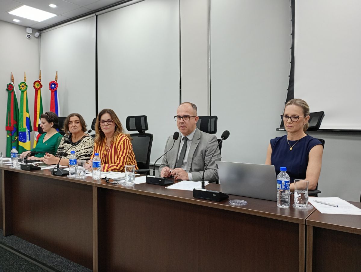 30_65698_691fd7617023d