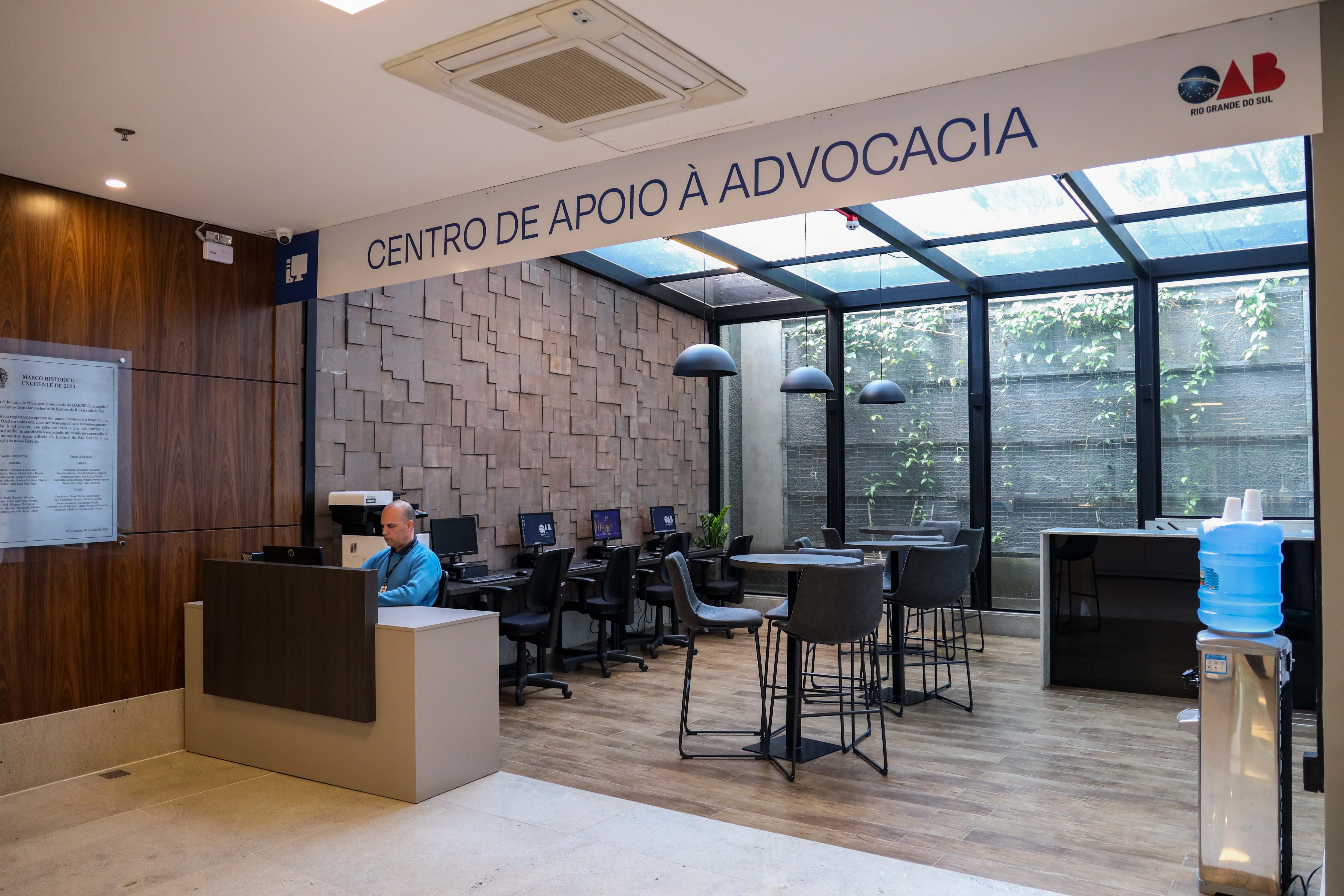 Centro de Apoio à advocacia - OABRS - Diego Mendes